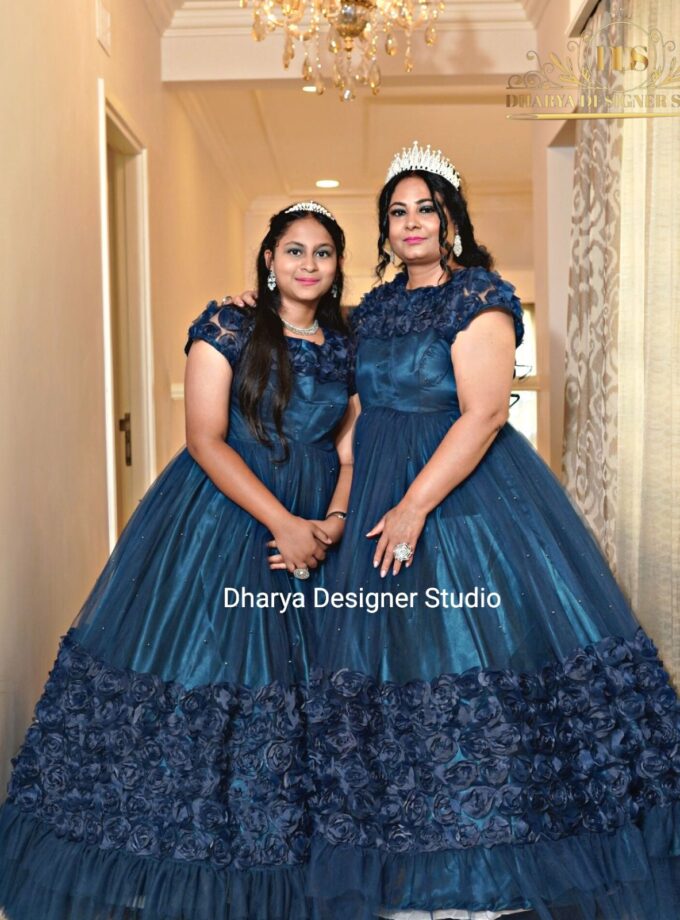 Birthday dress for top mom and daughter